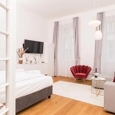 Aparthotel Mint@naschmarkt Premium 2*