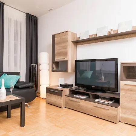 Stephansdom Premium Apartments *