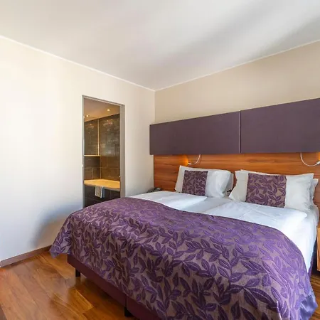 Pakat Hotel 4*