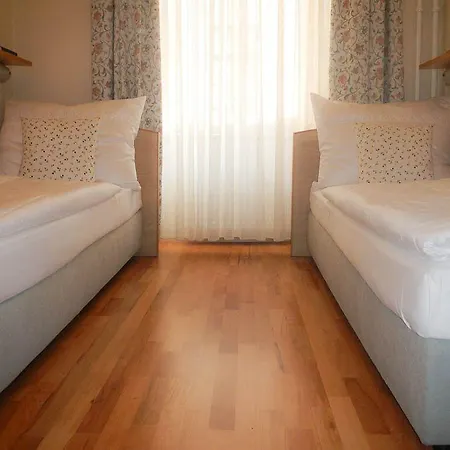 Hotel Graf Stadion Vienna