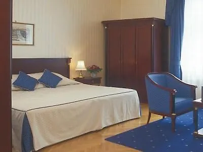 Ambassador Отель 5*