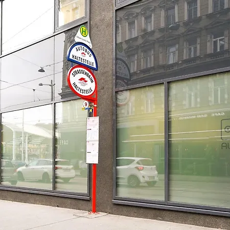 Elegant Westbahnhof