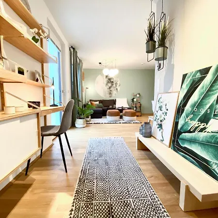 Apartment & Cozy - 15 Min To Center *