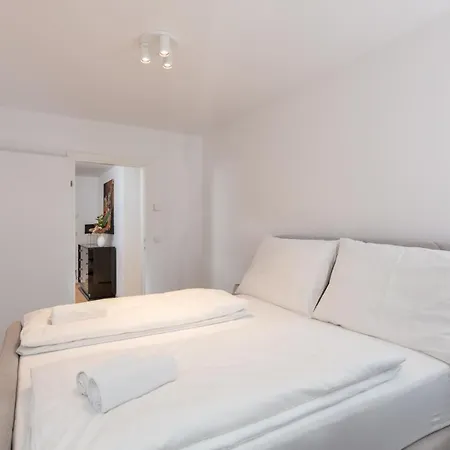 Apartment Castelligasse