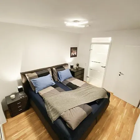 Brand New Apartment, Location-near Vic/danube Apartment *