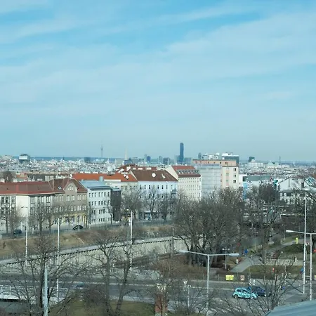 Blackriver Loft Near Schloss Schönbrunn *
