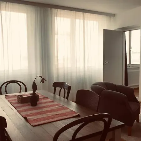 Apartamento Mitten Im Achten. Zentrale In Viena