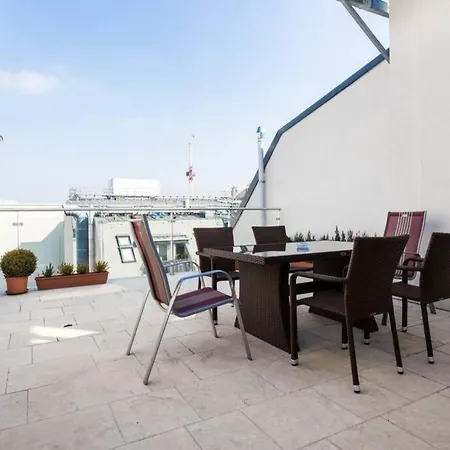 Großes Penthouse #12 Mit Terrasse Und Aussicht Apartment