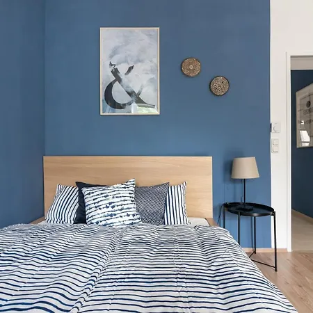 Bright, Cozy & Quiet Apartment