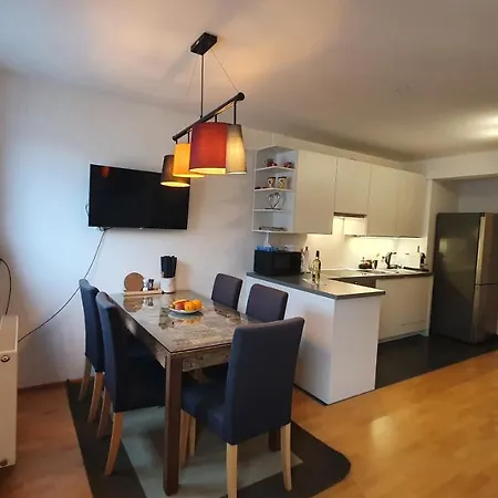 Wiener Maisonette Mit Terrasse