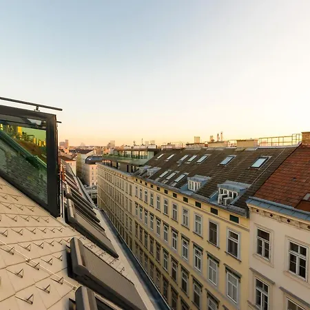 Mint@naschmarkt Premium Aparthotel 2*