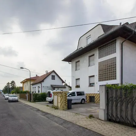 Darebell Designerapartments Schlossparkgasse Apartment Vienna
