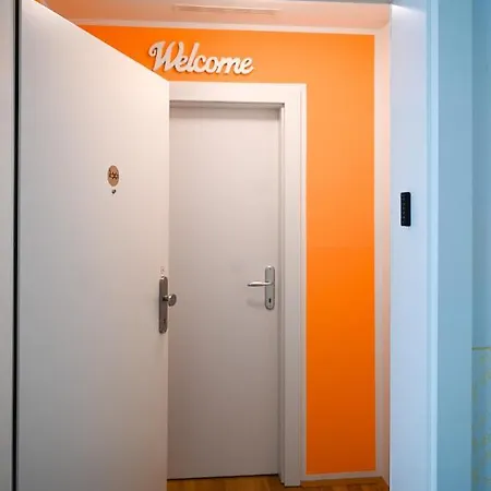 Elegant Naschmarkt Apartment