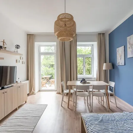 Bright, Cozy & Quiet *