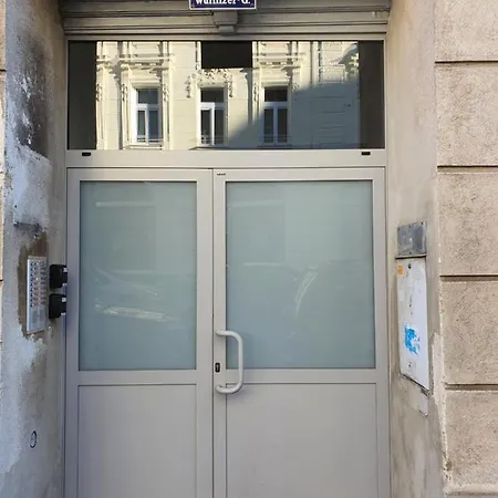 Without Bath Apartment Vienna