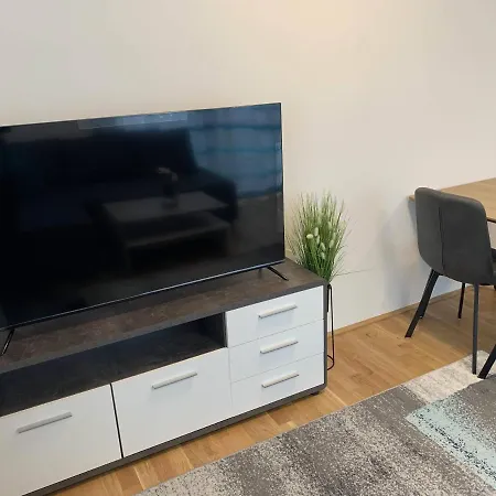Modern Airconditioned City Close To Vic Vienna