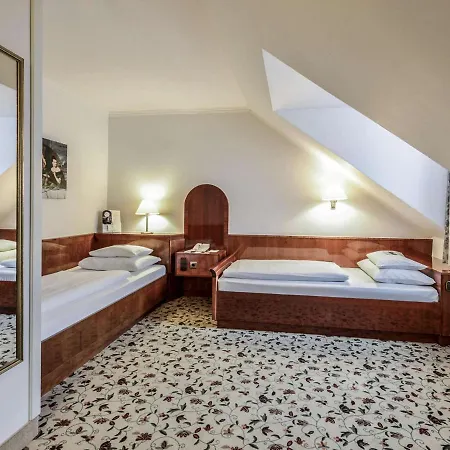 Hotel Mercure Grand Biedermeier 4*
