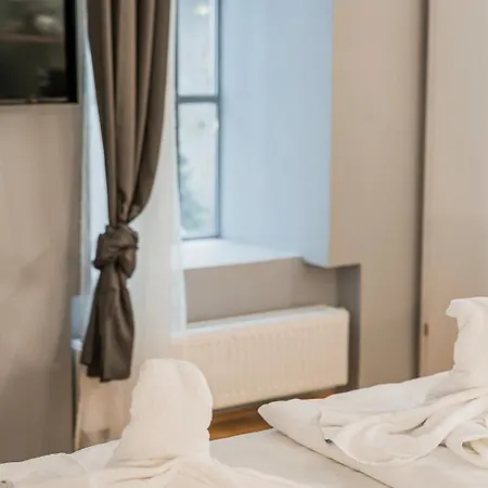Apartment Easy Flat Living *