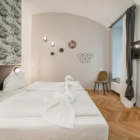 Apartment Easy Flat Living