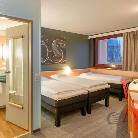 Ibis Mariahilf 3*
