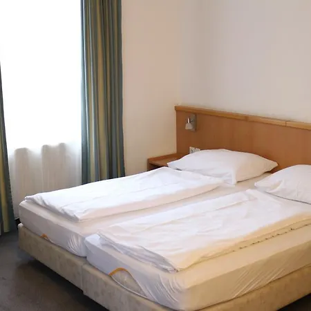 Kolbeck Hotel 2*