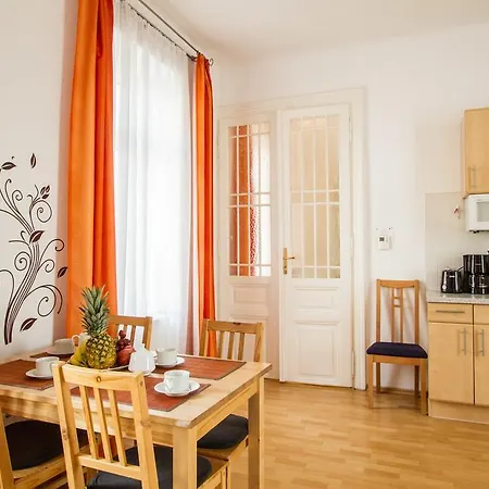Apartment Park Vienna
