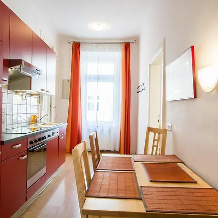 Apartment Park *