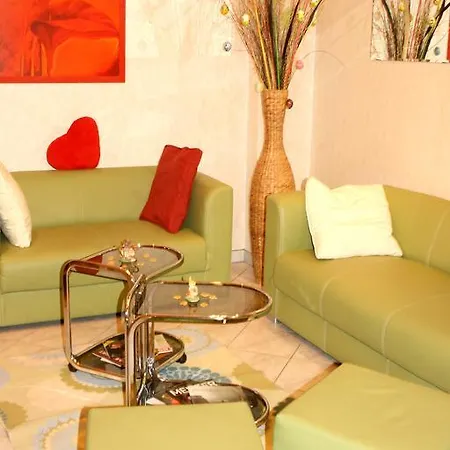 Hotel Franzenshof 2*