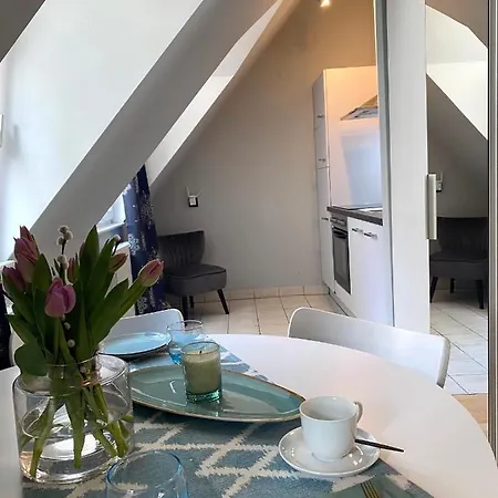 Apartment Centre Serviced
