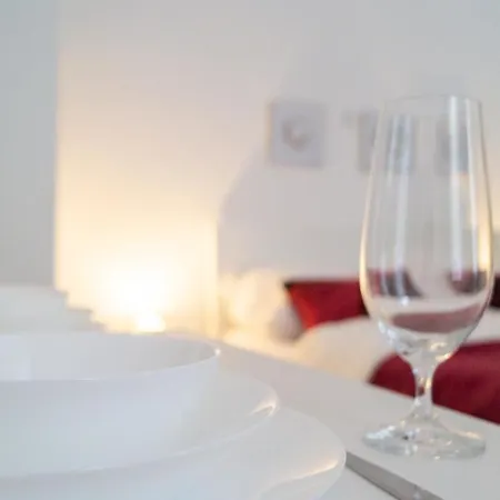 Superb 3 Complex For 9p Near Wiener Stadthalle Apartment *