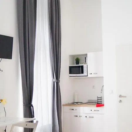 Superb 3 Complex For 9p Near Wiener Stadthalle Apartment Vienna