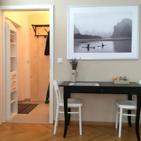 Apartment Studio U Parkplatz, Zentrale Ruhelage Neben Grunoase