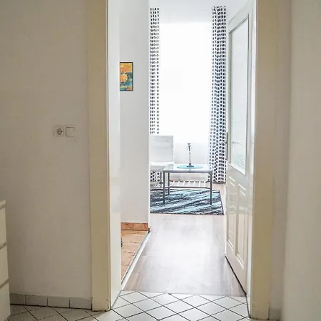 Gorgeous 2br - Spacious & Suitable For Everyone Apartment *