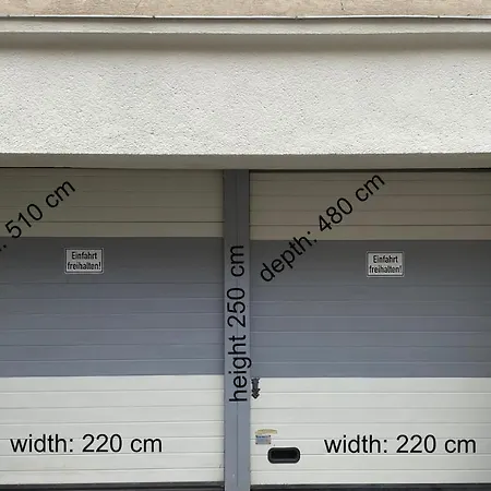Atelier Lomani Apartment