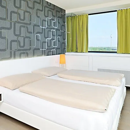 Hotel Harry's &