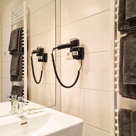 Mozart - Newly Renovated * Vienna