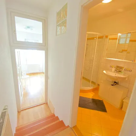 Living - Rustengasse