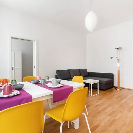 Apartment Raffaelgasse Vienna