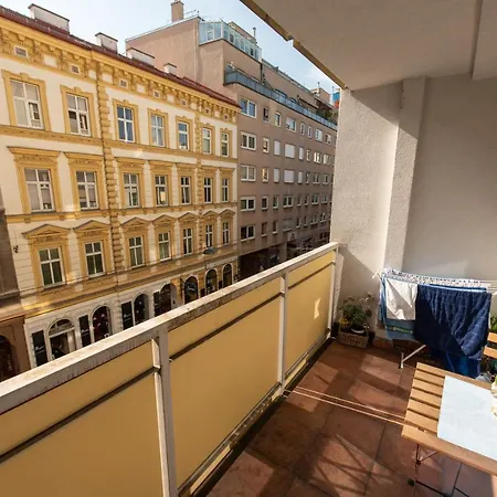 Apartment Lights - Burggasse