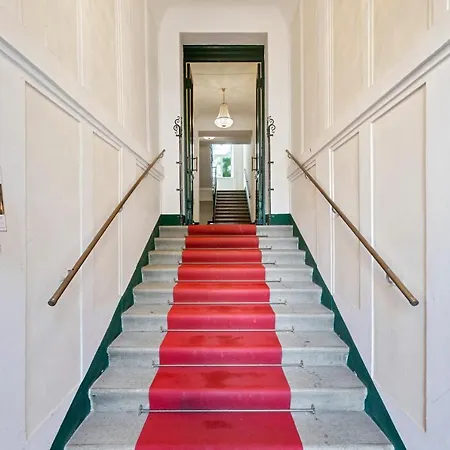 Apartment Imperial Schonbrunn Vienna