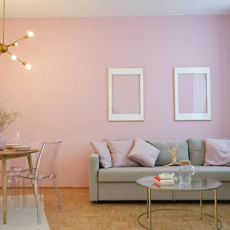 Apartment Vibrant Design - Full Kitchen - Wi-fi - 18 Mins To Centre