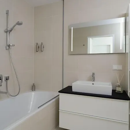 Apartmán Triiiple Level 22 Mit Balkon Und Tiefgarage