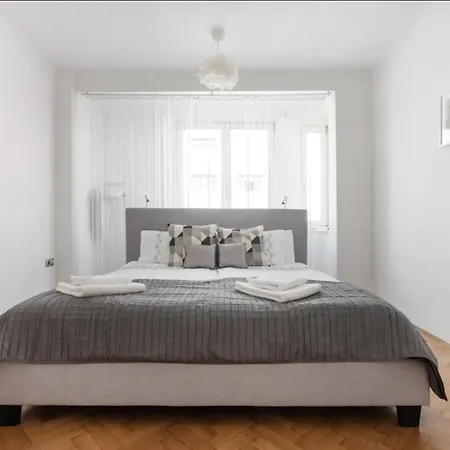 Apartament Balcony Oasis Operastreet *