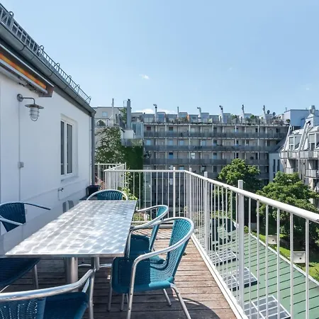 Roof With Terrace, Parking And Ac Apartment *