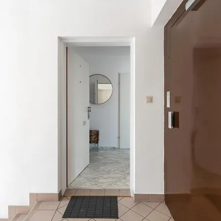 Apartment Roof With Terrace, Parking And Ac