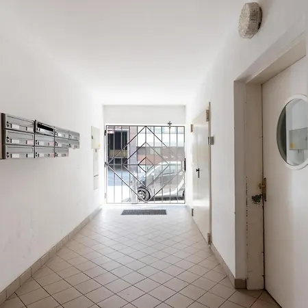 Apartment Roof With Terrace, Parking And Ac Vienna