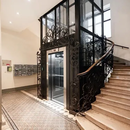Belle Apartment *