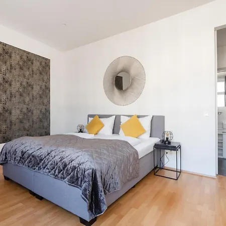 Belle Apartment *
