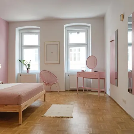 Apartment Vibrant Design - Full Kitchen - Wi-fi - 18 Mins To Centre Vienna