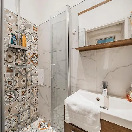 Apartment Zeus Design Herz
